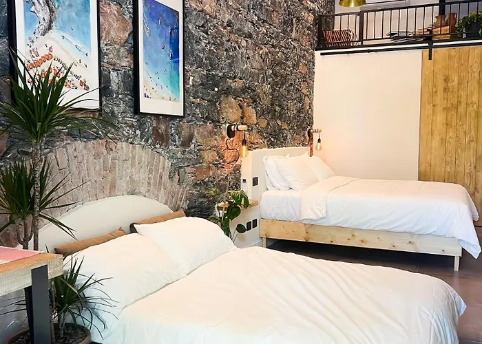 Πανσιόν La Campanula Λα Σπέτσια