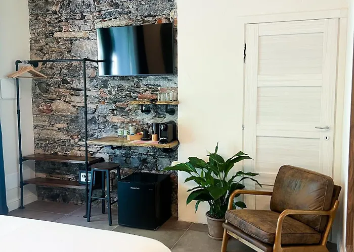 La Campanula Πανσιόν